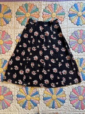 Vintage Teddi Black Taupe Burgundy Floral Skirt Size M? Cottagecore Button Front